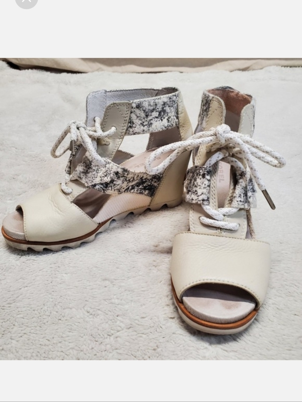 Women’s Cream Lace-Up Open-Toe Sandal with Textured Straps